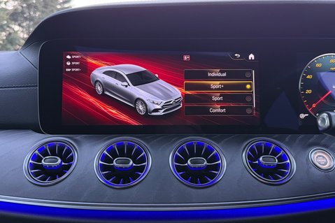 Mercedes-Benz CLS 400 D 4MATIC AMG LINE NIGHT EDITION PREMIUM PLUS 53