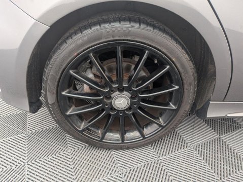 Mercedes-Benz A Class 2.1 A200d AMG Line (Premium) 7G-DCT Euro 6 (s/s) 5dr 8
