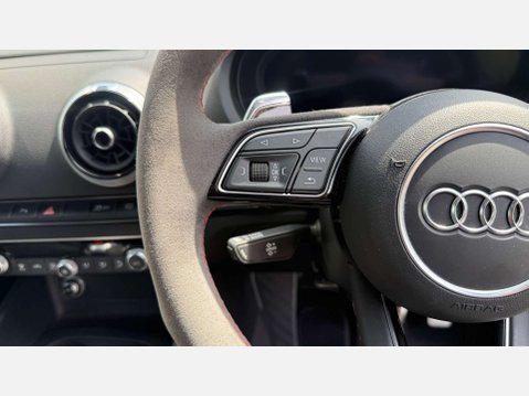 Audi RS3 2.5 RS 3 Sportback TFSI Quattro Semi-Auto 4WD 5dr 38