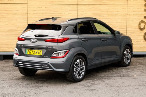 Hyundai KONA ULTIMATE 2