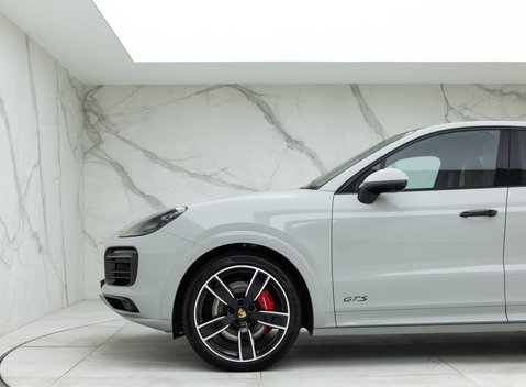 Porsche Cayenne GTS Coupe 27