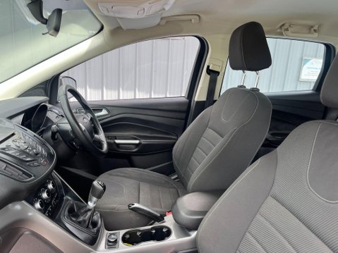 Ford Kuga 2.0 TDCi Zetec 2WD Euro 6 (s/s) 5dr 29