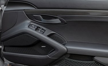 Porsche 911 (991.2) Speedster 25