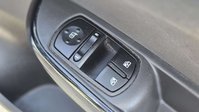 Vauxhall Corsa 1.2i Design Hatchback 5dr Petrol Manual Euro 6 (70 ps) 17