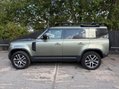 Land Rover Defender HSE MHEV 5