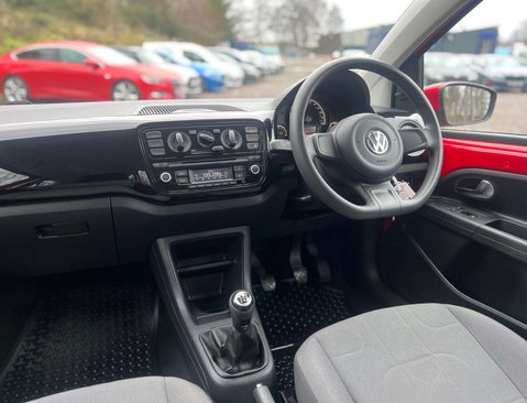 Volkswagen Up 1.0 Move Up 3dr 16