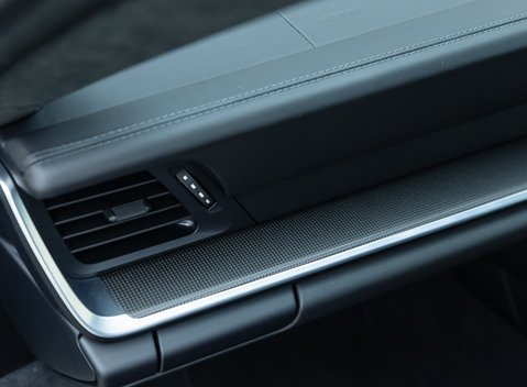 Porsche 911 Turbo S (992) 16