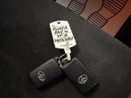 Toyota Rav4 2.2 D-4D XT-R 4WD Euro 5 5dr 24