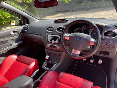 Ford Focus 2.5 SIV ST-500 3dr 28