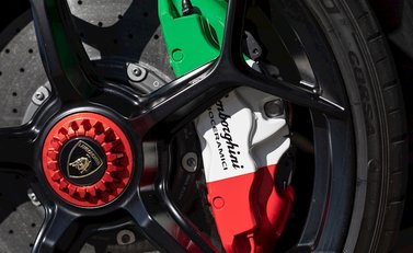 Lamborghini Huracan LP640-4 Performante 24