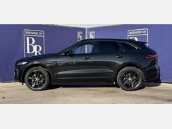 Jaguar F-Pace 2.0 D200 MHEV R-Dynamic Black SUV 5dr Diesel Auto AWD Euro 6 (s/s) (204 ps) 7