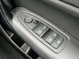 BMW 1 Series 2.0 118D Sport Auto 5dr 52