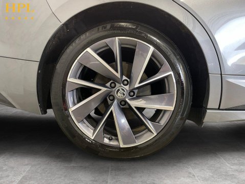 Skoda Enyaq iV 82kWh 80 SportLine SUV 5dr Electric Auto (DC125kW) (204 ps) 10