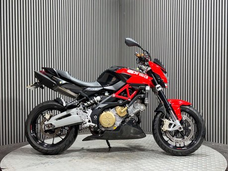 Aprilia Shiver 2013 13K SUPERMOTO PROJECT BIKE SPARES OR REPAIR