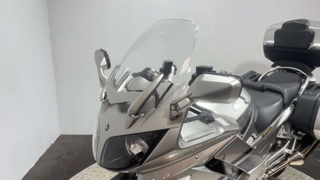Yamaha FJR1300 ABS 2008 ONLY 22K NEW MOT SERVICED FULL LUGGAGE COMMUTER TOURER BIKE 13