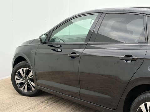 Volkswagen Polo 1.0 Polo SE TSi Semi-Auto 5dr 30