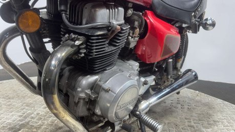 Honda CM 1981 GOOD RUNNING CLASSIC 250CC TWIN CRUISER BIKE PROJECT BIKE 14