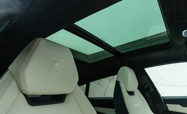 Lamborghini Urus S 16