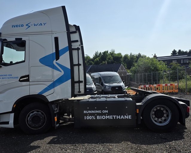 Iveco S-Way AS440S46T/P