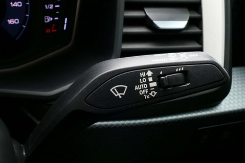 Audi A1 1.0 A1 Sportback 30 TFSI Sport Semi-Auto 5dr 37