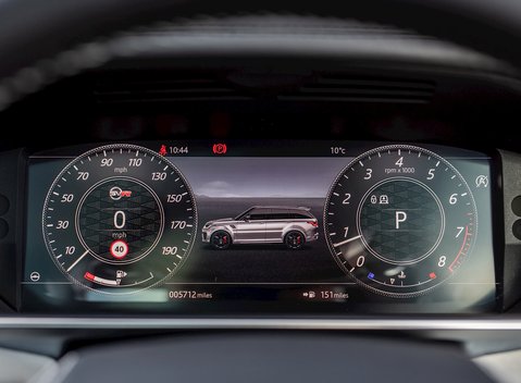 Land Rover Range Rover Sport SVR 18