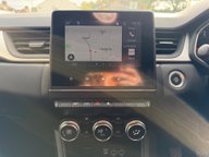 Renault Captur ICONIC EDITION TCE 17