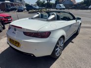 Alfa Romeo Spider 2.2 JTS Limited Edition 2dr 9