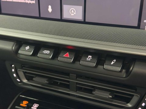 Porsche 911 3.0T 992 Carrera 4S Coupe 2dr Petrol PDK 4WD Euro 6 (s/s) (450 ps) 49