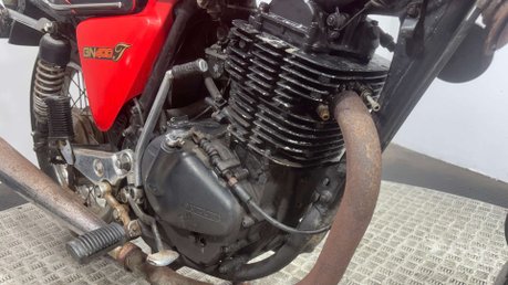 Suzuki GN 1983 1 OWNER PROJECT BIKE SPARES OR REPAIR CLASSIC 400CC 17
