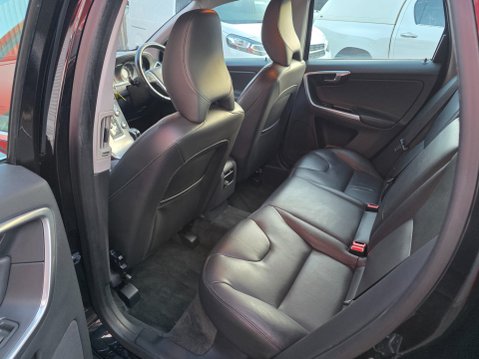 Volvo XC60 D4 SE NAV 16