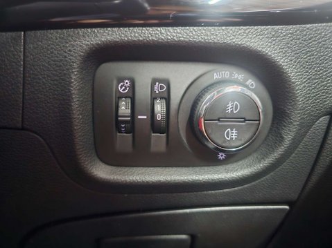 Vauxhall Astra 1.4 Astra SRi Nav T 5dr 46