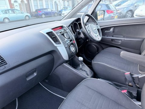 Kia Venga 1.6 2 Auto Euro 5 5dr 23
