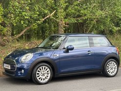 Mini Hatch 1.5 Cooper 3dr 21