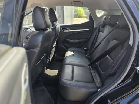 MG ZS 1.0 T-GDI Exclusive SUV 5dr Petrol Auto Euro 6 (111 ps) 21
