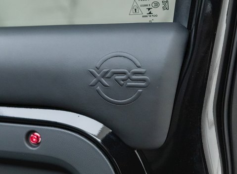 Land Rover Defender 110 V8 P525 URBAN XRS 30