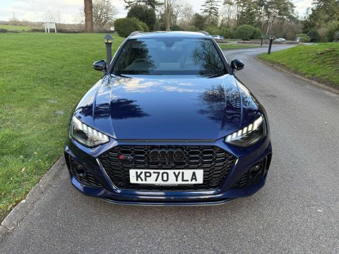 Audi RS4 2.9 RS 4 Carbon Black TFSI Quattro Auto 4WD 5dr 2