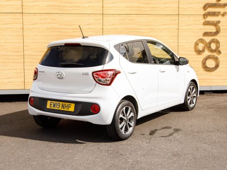 Hyundai i10 PLAY