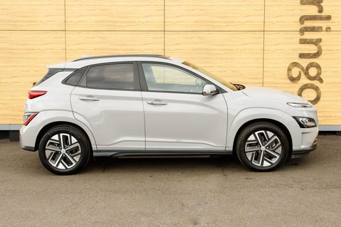 Hyundai KONA ULTIMATE 13