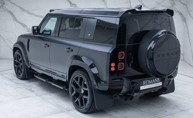 Land Rover Defender 110 V8 CARPATHIAN EDITION 12