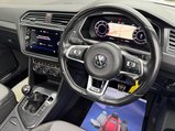 Volkswagen Tiguan 2.0 TDI R-Line Euro 6 (s/s) 5dr 45