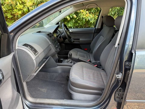Volkswagen Polo 1.4 Polo S 75 5dr 15