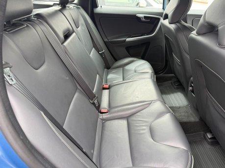 Volvo XC60 2.0 D4 R-Design Lux Nav Auto Euro 6 (s/s) 5dr 26