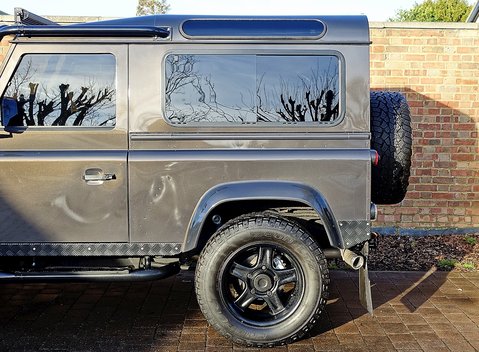 Land Rover Defender 90 Twisted T40 S 8