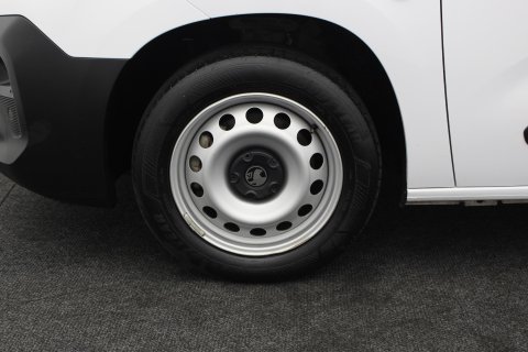 Vauxhall Combo Cargo 1.5 Turbo D 2300 Prime SWB Euro 6 100 ps 35