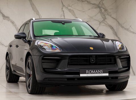 Porsche Macan S 1