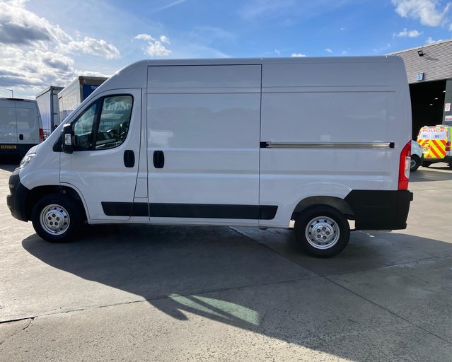 Renault Master RENAULT MASTER LML35TW B-NES