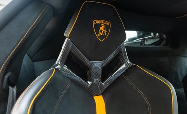 Lamborghini Aventador SV LP 750-4 17