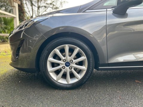 Ford Fiesta TITANIUM 30