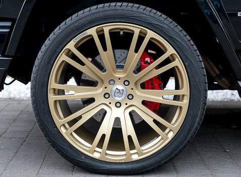 Mercedes-Benz G Series Brabus G700 10