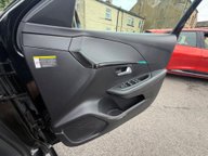 Peugeot e-208 ALLURE 13